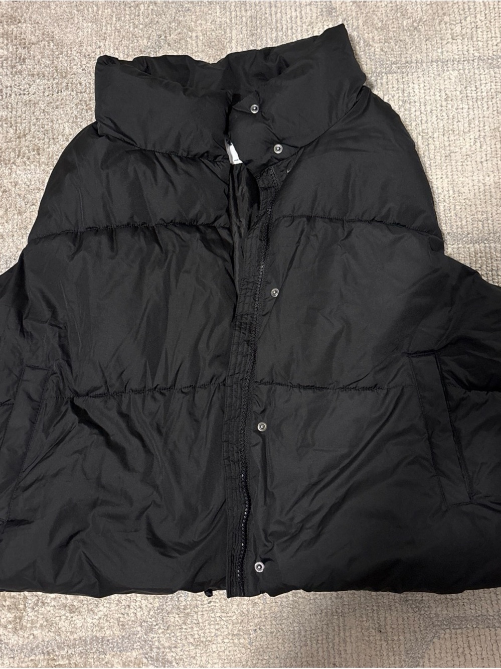 Black Puffer Jacket Vest - Lightweight Warmth